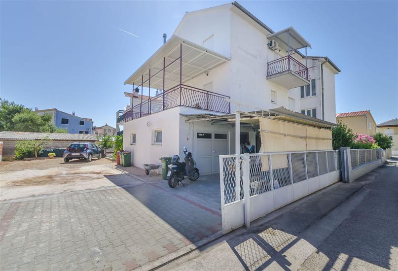 Apartments and Rooms Josipa