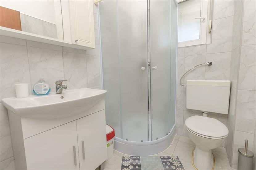 Apartment A2, for 3 persons