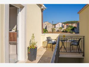 Apartment Blue Velvet Apartment Lumbarda - island Korcula, Size 40.00 m2, Airline distance to the sea 150 m, Airline distance to town centre 500 m