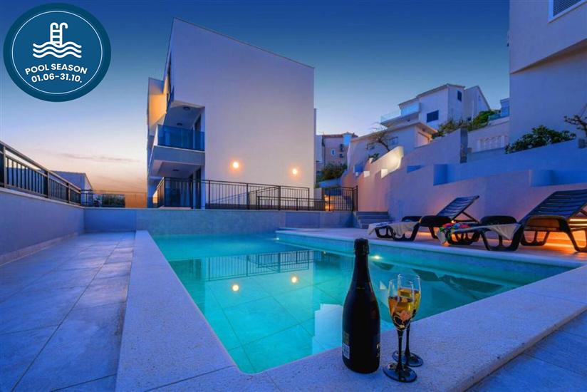 Apartments Penthouse Lux