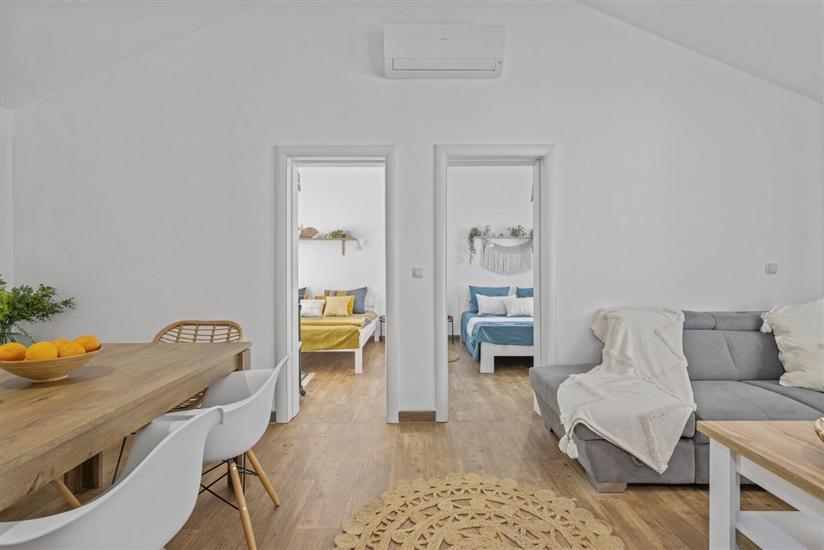 House K1, for 5 persons