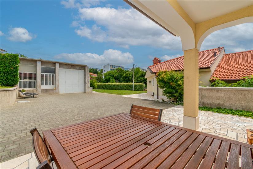 House Holiday Home Zoe