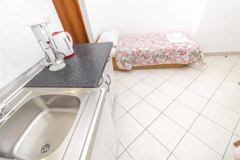 Apartman A4, na 3 osebe