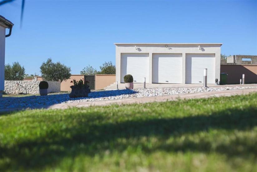 Villa Zrilic with Private Pool