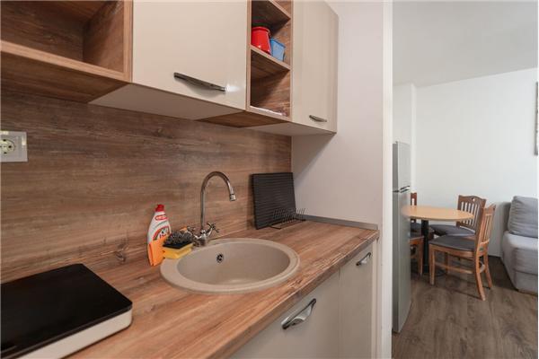 Apartment A8, for 6 persons