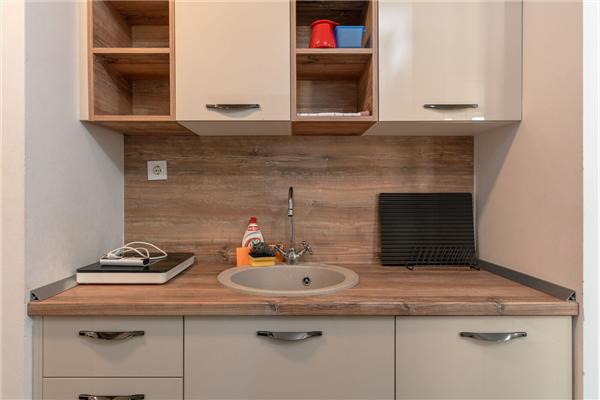 Apartment A8, for 6 persons