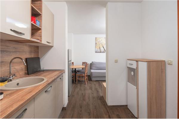Apartment A11, for 5 persons