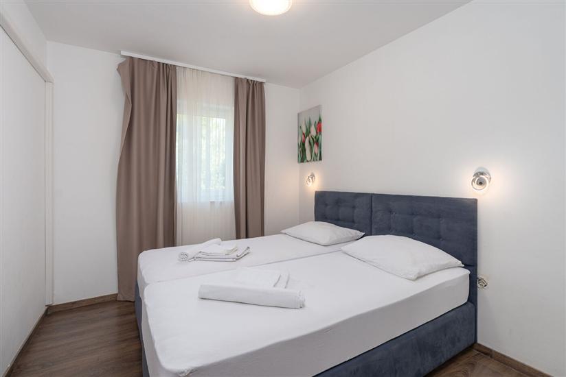 Apartment A11, for 5 persons