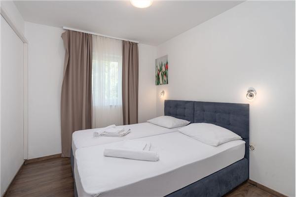 Apartment A11, for 5 persons