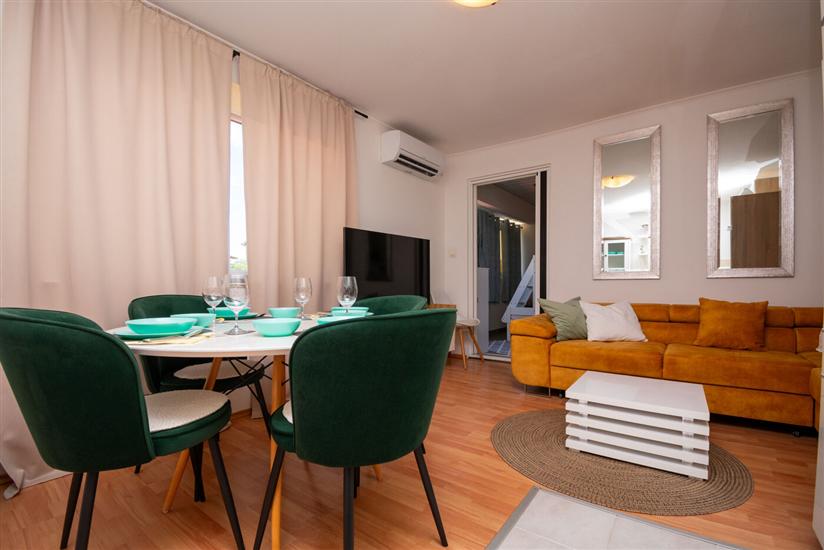 Apartman A2, na 5 osebe
