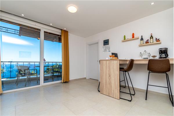 Apartment A9, for 4 persons