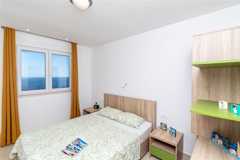 Apartment A10, for 3 persons