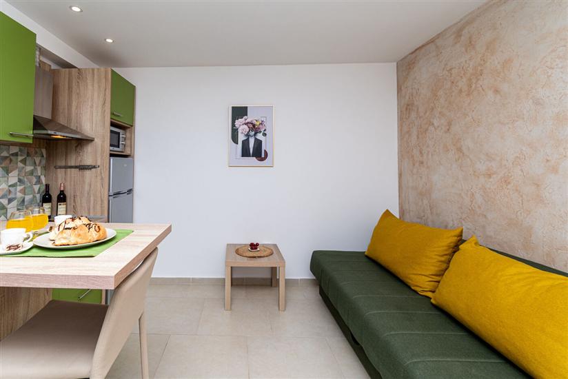 Apartment A10, for 3 persons