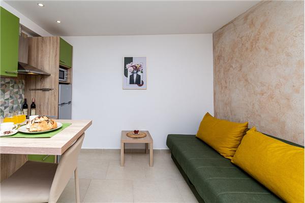 Apartment A10, for 3 persons