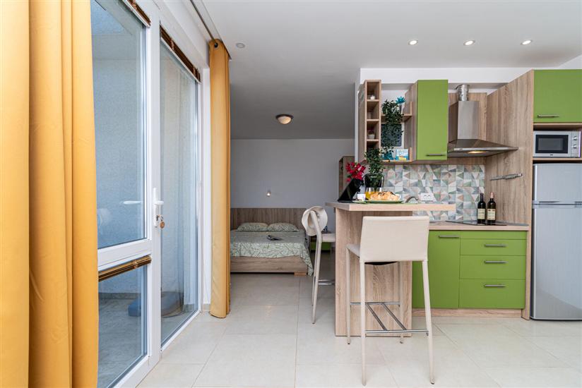 Apartment A10, for 3 persons