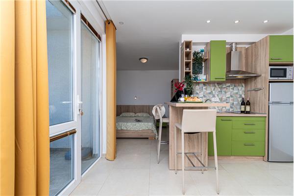 Apartment A10, for 3 persons