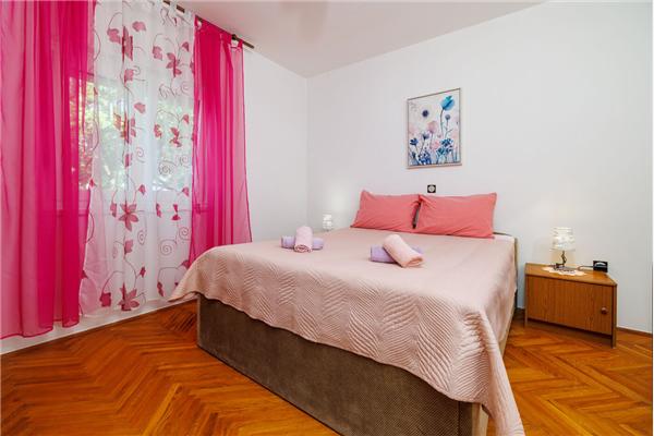 Apartment A1, for 6 persons