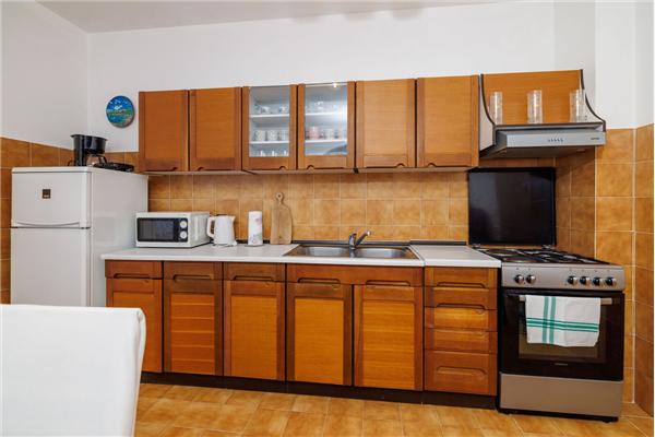 Apartment A1, for 6 persons