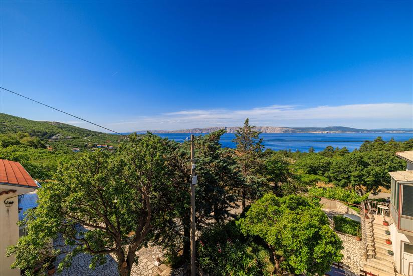 Apartment A1, for 6 persons