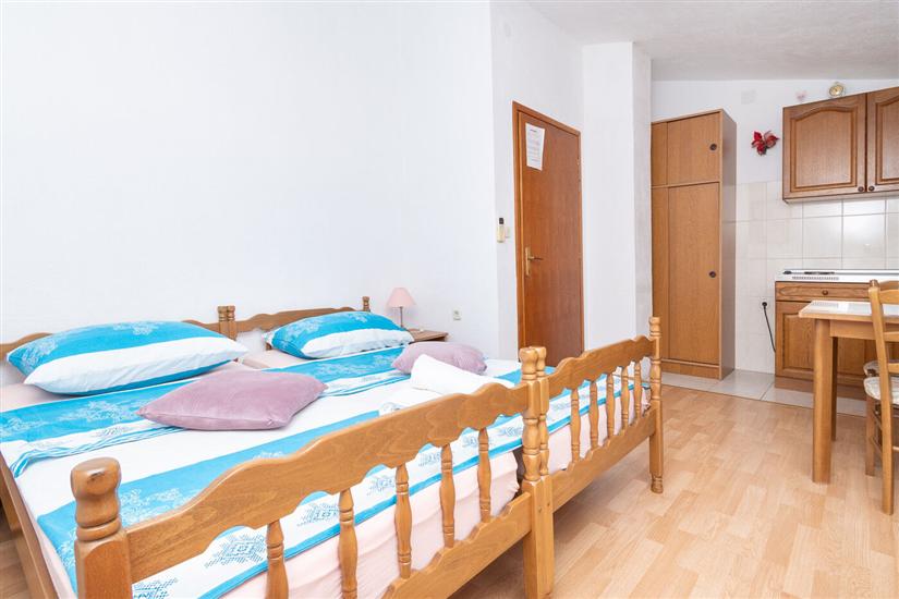 Apartment A2, for 2 persons