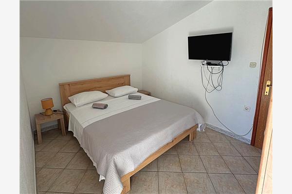 Apartment A4, for 4 persons