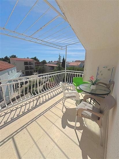 Apartment A4, for 4 persons