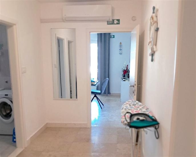 Apartment A1, for 6 persons