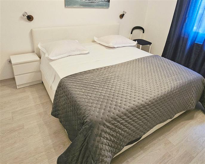 Apartment A1, for 6 persons