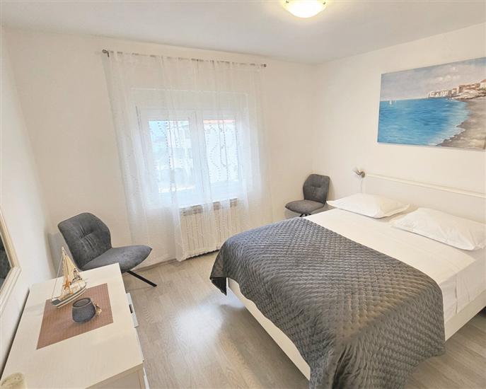 Apartment A1, for 6 persons