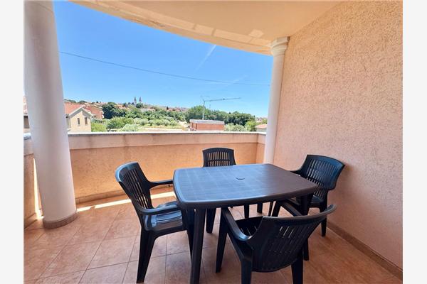 Apartment A6, for 4 persons
