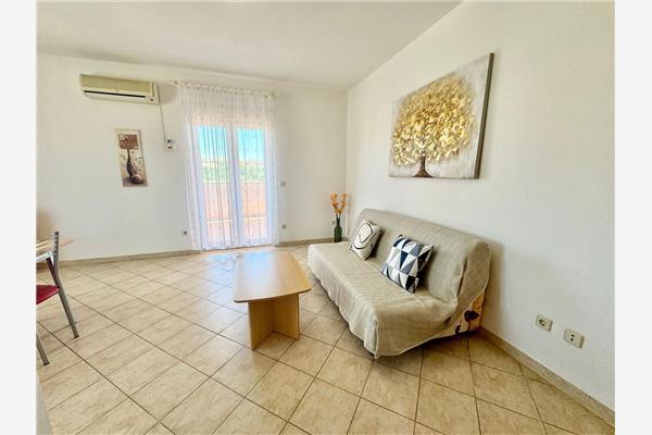 Apartment A6, for 4 persons