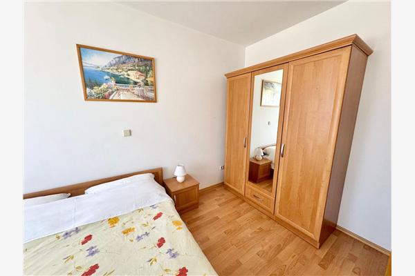 Apartment A7, for 6 persons