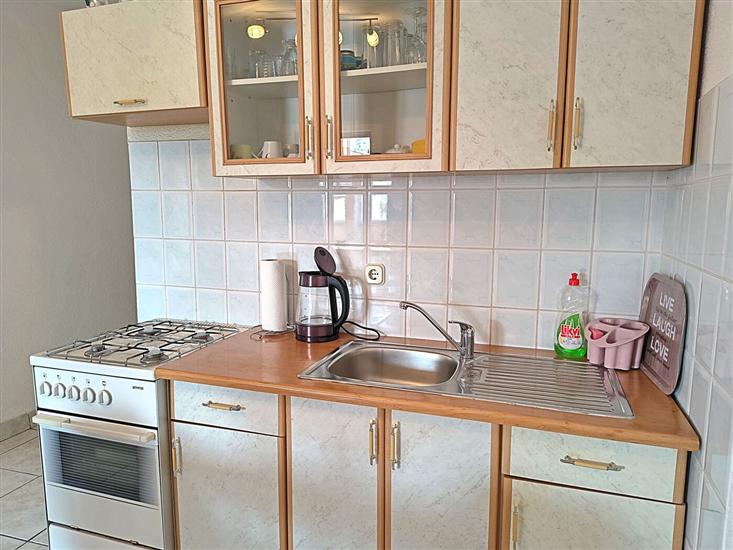 Apartment A1, for 5 persons