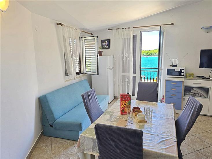 Apartment A1, for 5 persons