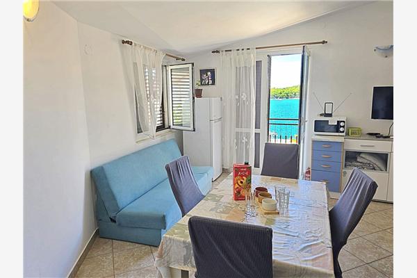 Apartment A1, for 5 persons