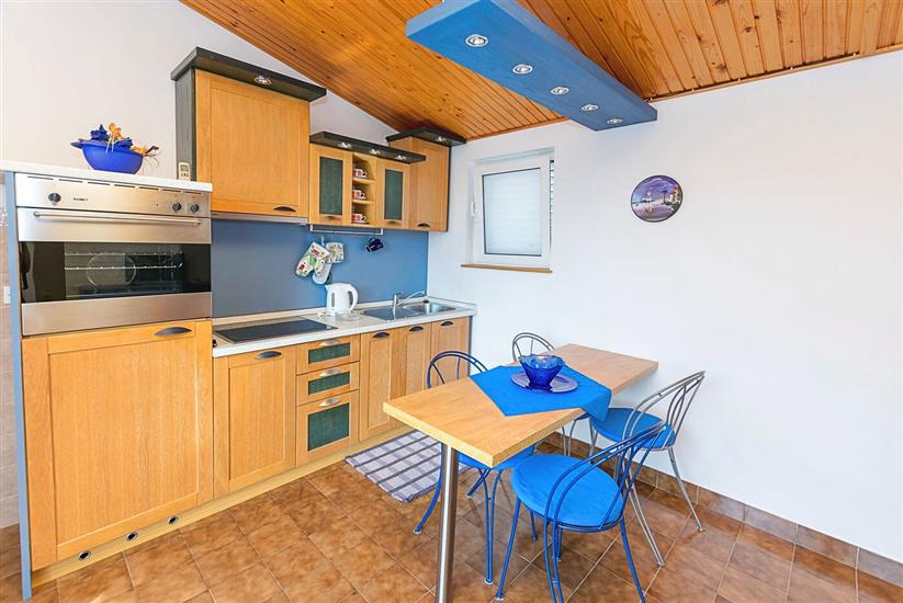 Apartment A2, for 4 persons