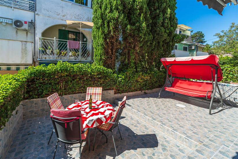 Apartment A1, for 4 persons