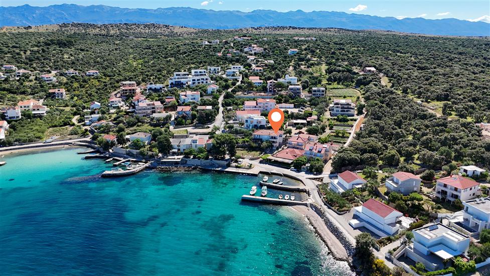 Apartmaji Beachfront Jakišnica