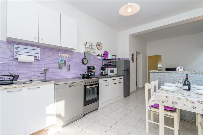 Apartment A2, for 3 persons