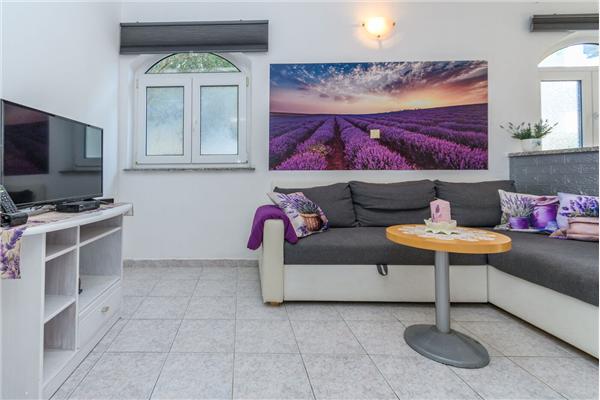 Apartment A2, for 3 persons