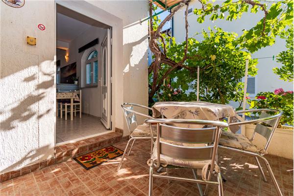 Apartment A2, for 3 persons