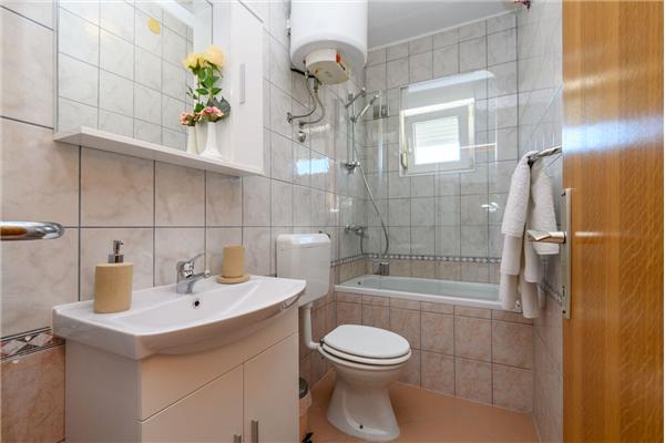 Apartment A1, for 3 persons