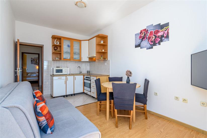 Apartment A2, for 4 persons