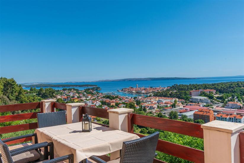 Apartment A2, for 4 persons