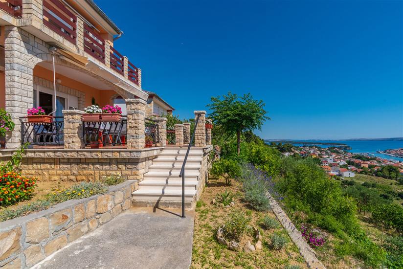 Apartments Andrija