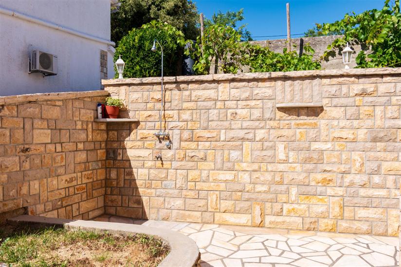 Apartments Andrija
