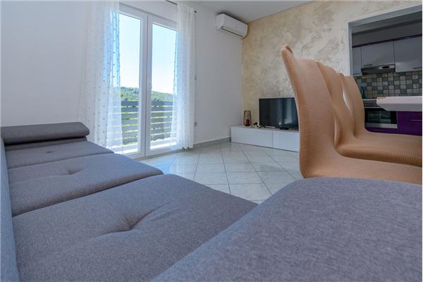 Apartment A2, for 8 persons