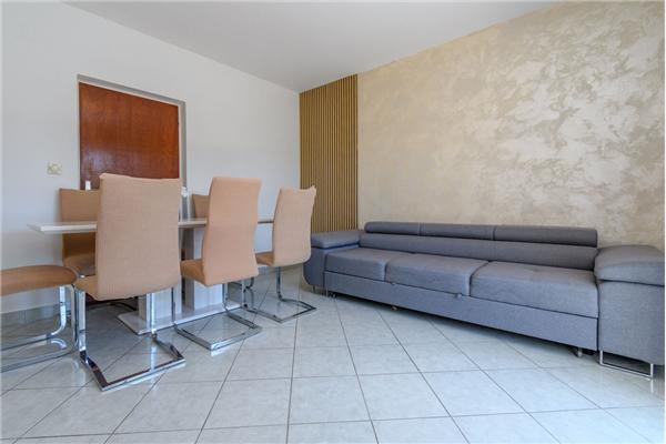 Apartment A2, for 8 persons