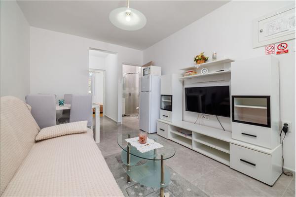 Apartment A1, for 3 persons