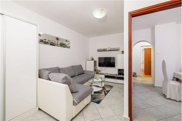 Apartment A2, for 4 persons